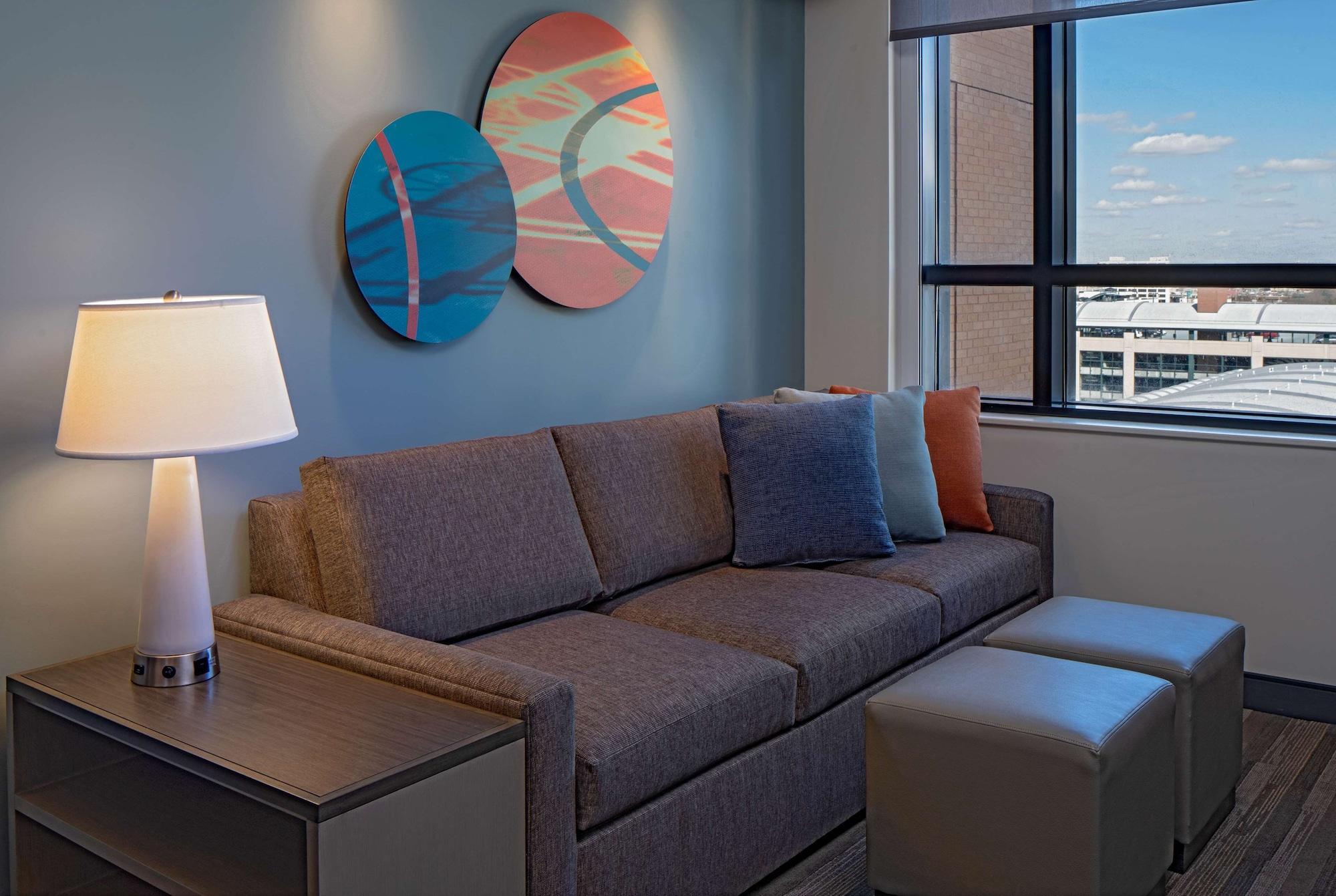 Hyatt House Indianapolis Downtown Hotel Exterior foto
